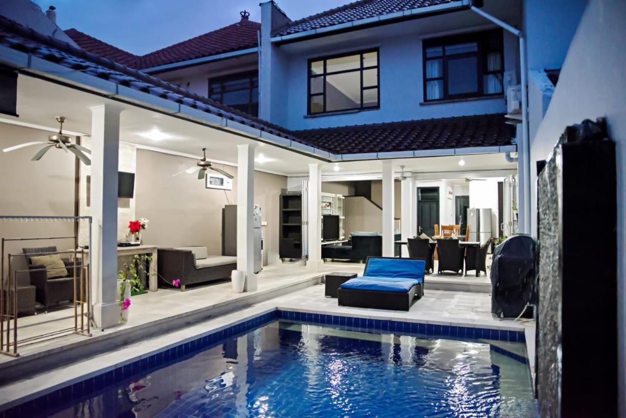 Villa 4 Bedroom Kuta Regency B10 Kuta (Bali)